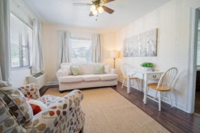 The Flats on Florida St - Super Comfy 2-Bedroom Apartments
